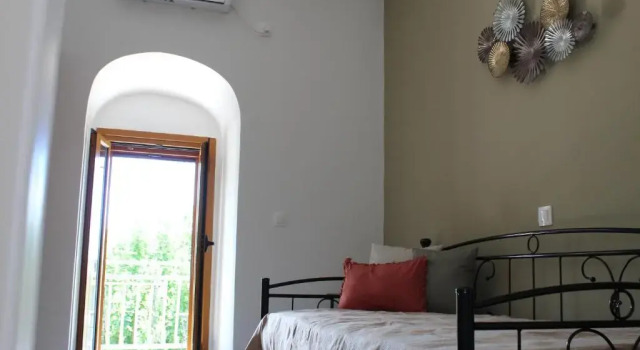 Апартаменты Melita Traditional Stone House