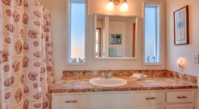 Ocean View and Clawfoot Tub - Charming Coastal Retreat, 预订 酒店 亚查茨 俄勒冈海岸