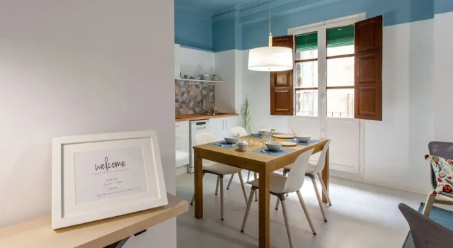 Valencia Flat Rental - Apartment Historical Center, Забронировать Апартаменты/квартира Сьютат Белла 