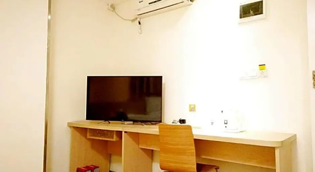 Двухместный номер Standard 7 Days Inn Wuhan Fanhu Subway Station Branch