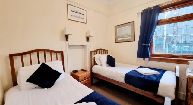 Двухместный номер Deluxe The Guards Hotel