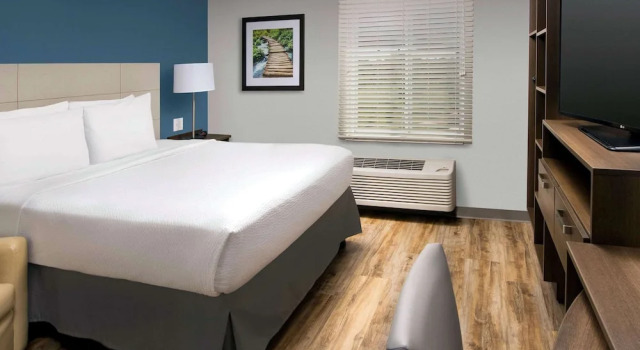 Студия Standard WoodSpring Suites South Plainfield