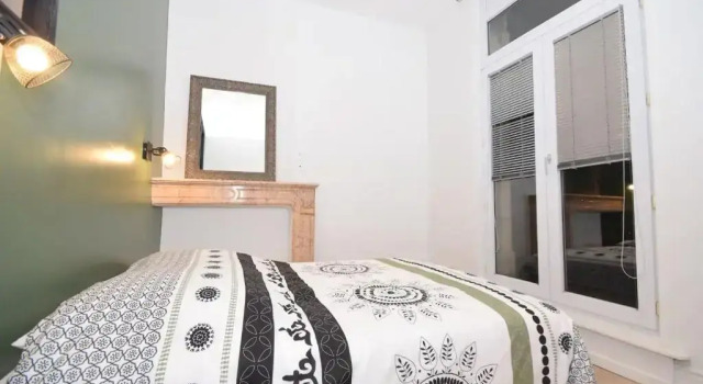 LeRelaisdOdile13 - PARKING - LUMINEUX - HYPER CENTRE - TRAMWAY, Reserva ahora Hotel Valenciennes 