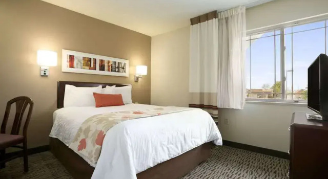 Hawthorn Suites by Wyndham Chicago Schaumburg, Забронировать Отель Отели Иллинойс 3 звезды, 3*
