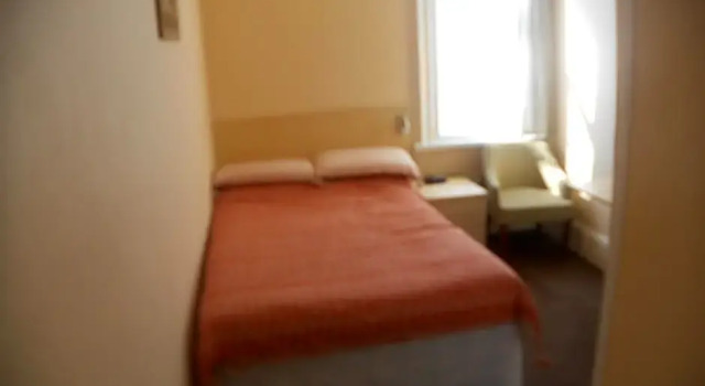 Номер Economy St Annes