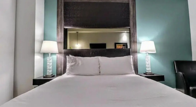 Люкс Standard St James Gate by Bower Boutique Hotels