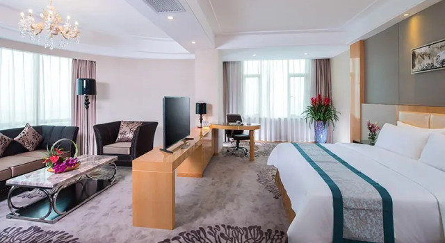 Люкс Vienna International Hotel Foshan World of Flower