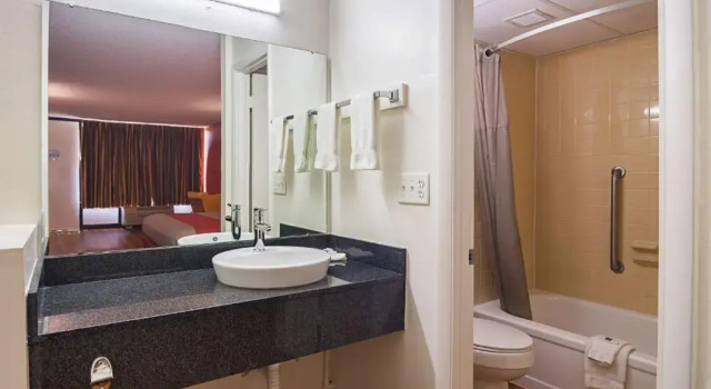 Четырёхместный номер Deluxe Motel 6-Cleveland, TN