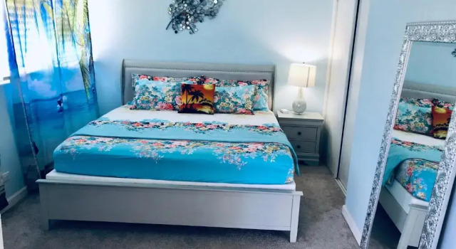 Апартаменты Waikiki 2 Bedrooms, 1 Bath, Free Parking, Sleep 6