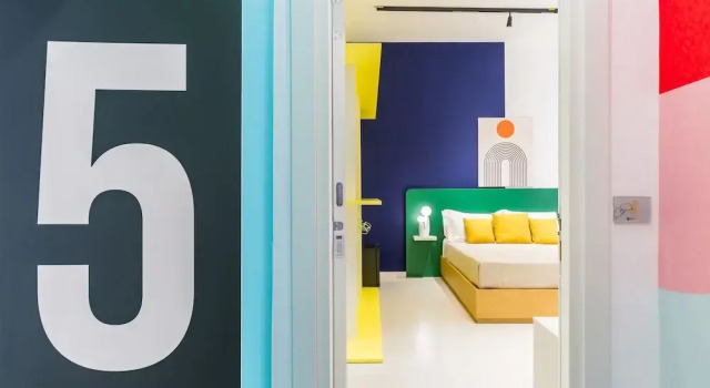 Трёхместный номер Standard с балконом Starguest Duomo