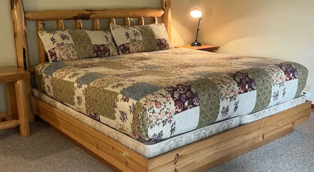 Двухместный номер Standard с видом на реку River Run Inn
