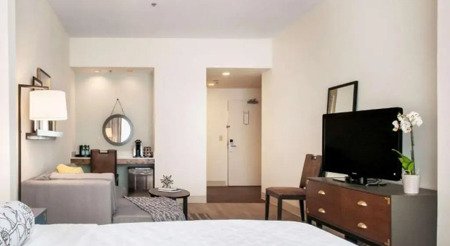 Двухместный номер Deluxe St Charles Coach House, an Ascend Collection Hotel