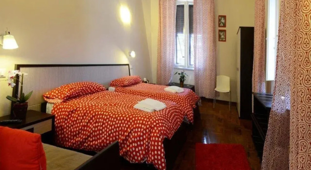 Четырёхместный номер Standard с балконом B&B lady Florence
