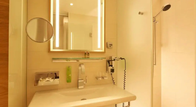 Номер Business Asam Hotel