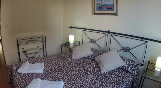Hotel Marbella, Забронировать Отель Peninsula Пунта-дель-Эсте, рядом с Пристань для яхт Пунта-дель-Эсте