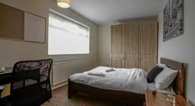Spacious, quiet dwelling for up to 6, Manchester, Забронировать Апартаменты/квартира Апартаменты Большого Манчестера, Апартаменты/квартира