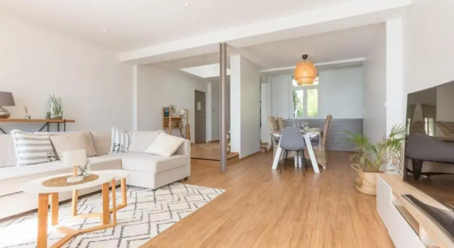 LES PIEDS DANS L'EAU - Bel appartement - Vue mer - 6 personnes, Rezerwuj Apartament Cancale 