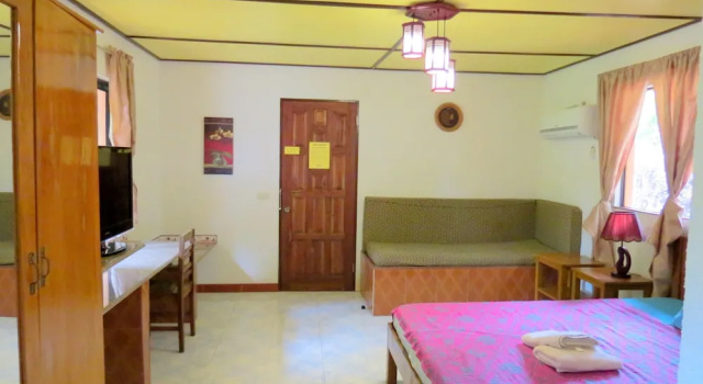 Номер Deluxe ALONALAND RESORT