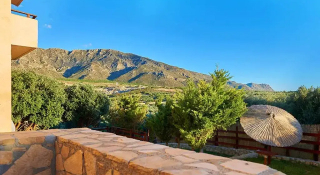 Коттедж с 3 комнатами Villa Evenos of 3 bedrooms - Irida Country House of 2 bedrooms with private pools