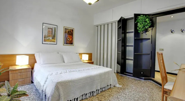 Grimaldi Apartments - Zaccaria, Забронировать Апартаменты/квартира Апартаменты Венеции, рядом с Старые Прокурации, Апартаменты/квартира