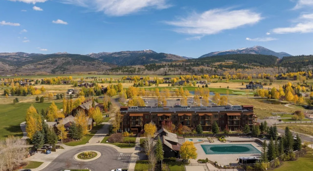 Люкс Luxury The Lodge at Bronze Buffalo Ranch