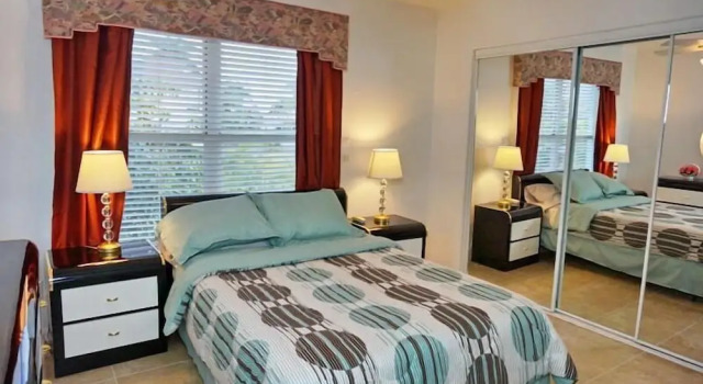 SHEN1124 3 Bedroom Holiday Home by Marco Naples Vacation Homes, Забронировать Отель Марко-Айленд штат Флорида, рядом с Центр лыжного и водного спорта острова Марко