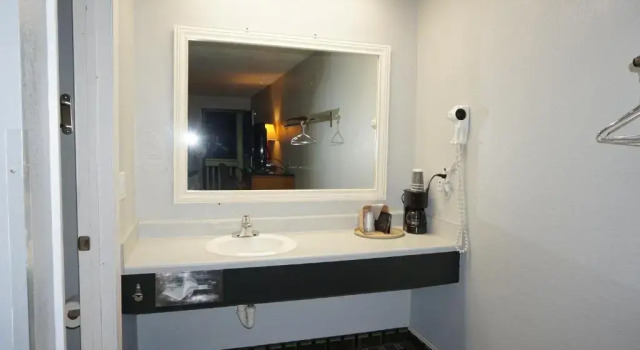 Studio Lakes Inn