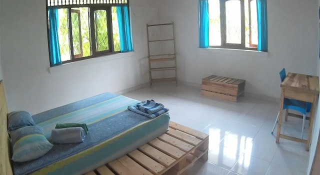 Номер Economy The Pallet House