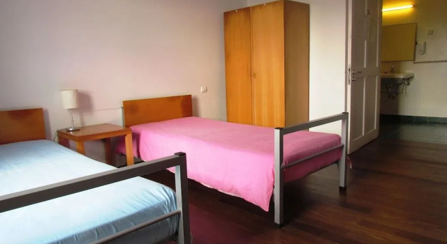 Azores Youth Hostels - Pico, Забронировать Отель Сан-Роки-ду-Пику Остров Пику