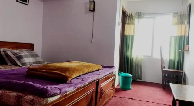 khangsangma guest house, Rezerwuj Pensjonat Dardżyling 