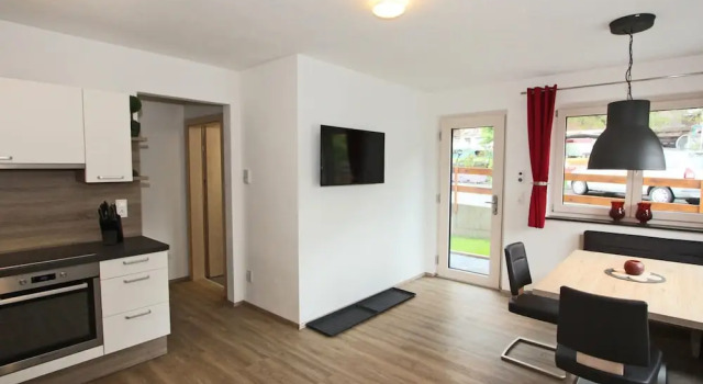 Апартаменты Apartment in Mayrhofen With Garden