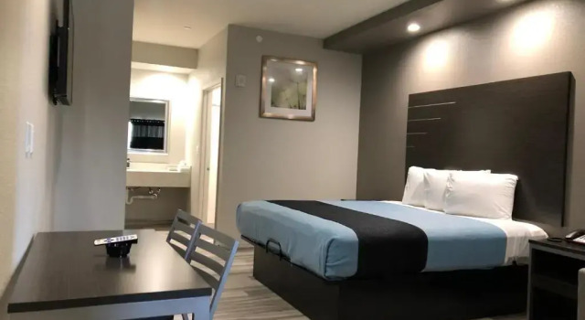 Номер Superior Crystal Inn