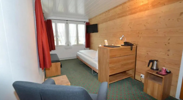 Одноместный номер Hotel Chalet Swiss