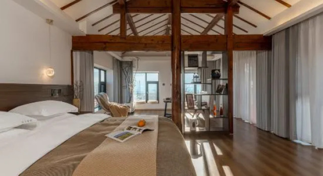 Люкс с красивым видом из окна Shaxi Yanma Scenic Vacation Boutique Stay (Shaxi Ancient Town)