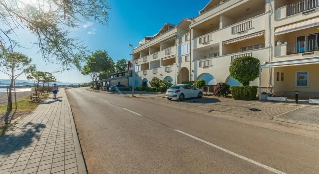 Stunning Apartment in Turanj, Biograd na mo With Wifi and 1 Bedrooms