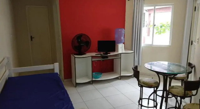 Residencial Melfi 3 Ap.8 Fundos