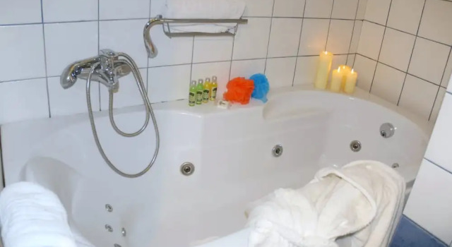 Трёхместный номер Standard с балконом Aria Hotel Samos Town