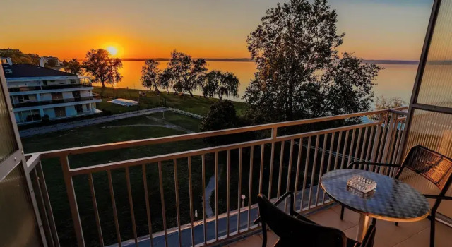 Люкс Plazs Hotel Siófok