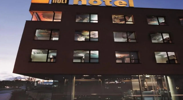 Kult Hotel