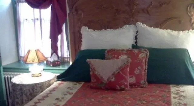 Living Spring Farm Bed and Breakfast, Rezervați Sejur la fermă Adamstown Pennsylvania