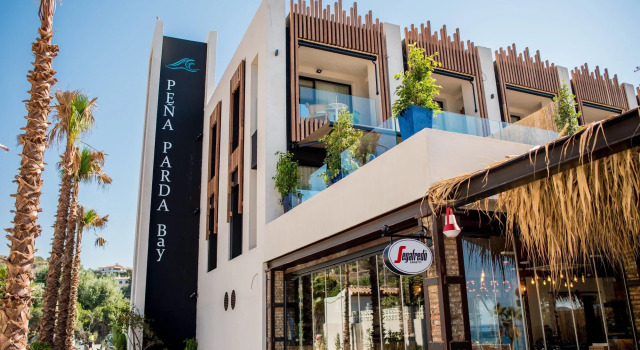 H. Boutique Peña Parda