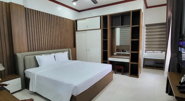 Номер Comfort Nam Hong Hotel
