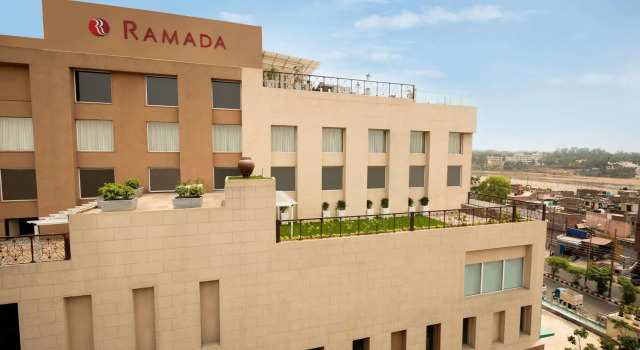 Vivanta Jammu City Centre