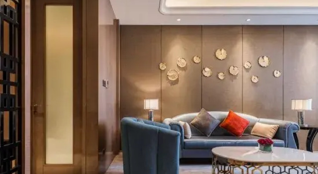 Люкс Executive Huayi Hotel