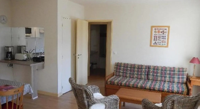 Appartement La Bourboule, 3 pièces, 4 personnes - FR-1-608-53