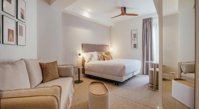 Студия Superior с балконом Hotel Cetina Casa de Aguilar