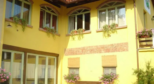 La Cascina dei Vecchi Sapori, Prenota Hotel Hotel e alloggi a Castellero, Hotel