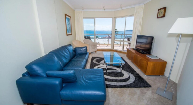 Breakwater 204 - Shoal Bay