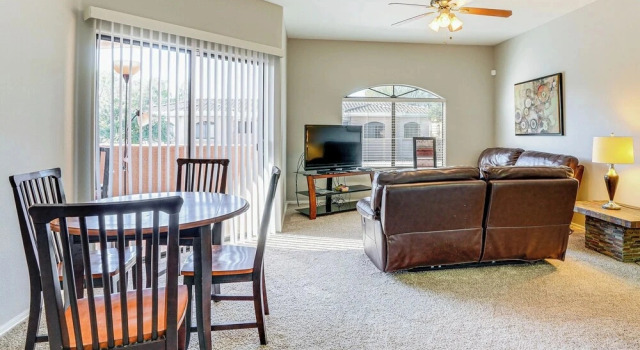 2 Desert Breeze Villas Units: Patios & Pool Access, 预订 公寓 菲尼克斯 - 鳳凰城 凤凰城都市区