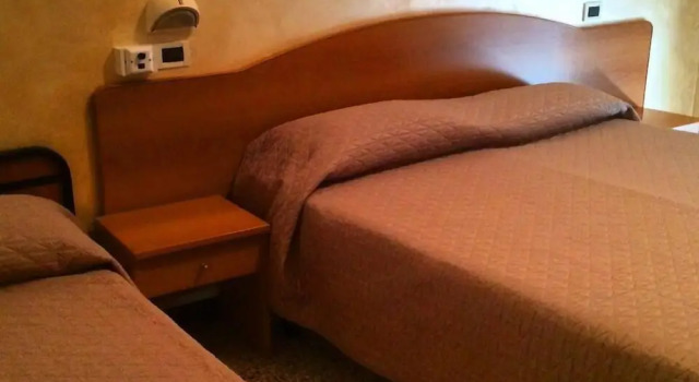 Трёхместный номер Standard Hotel Caruso
